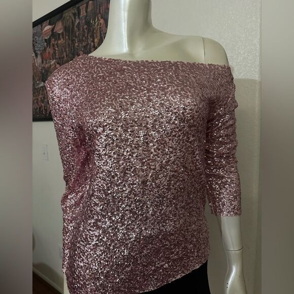 NORMA KAMALI SEQUINED OFF-SHOULDER TOP IN METALLIC ROSE - Picture 5 of 11
